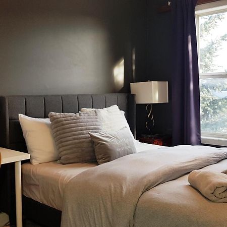 Tuscan Ridge Guesthouse Calgary West Ngoại thất bức ảnh