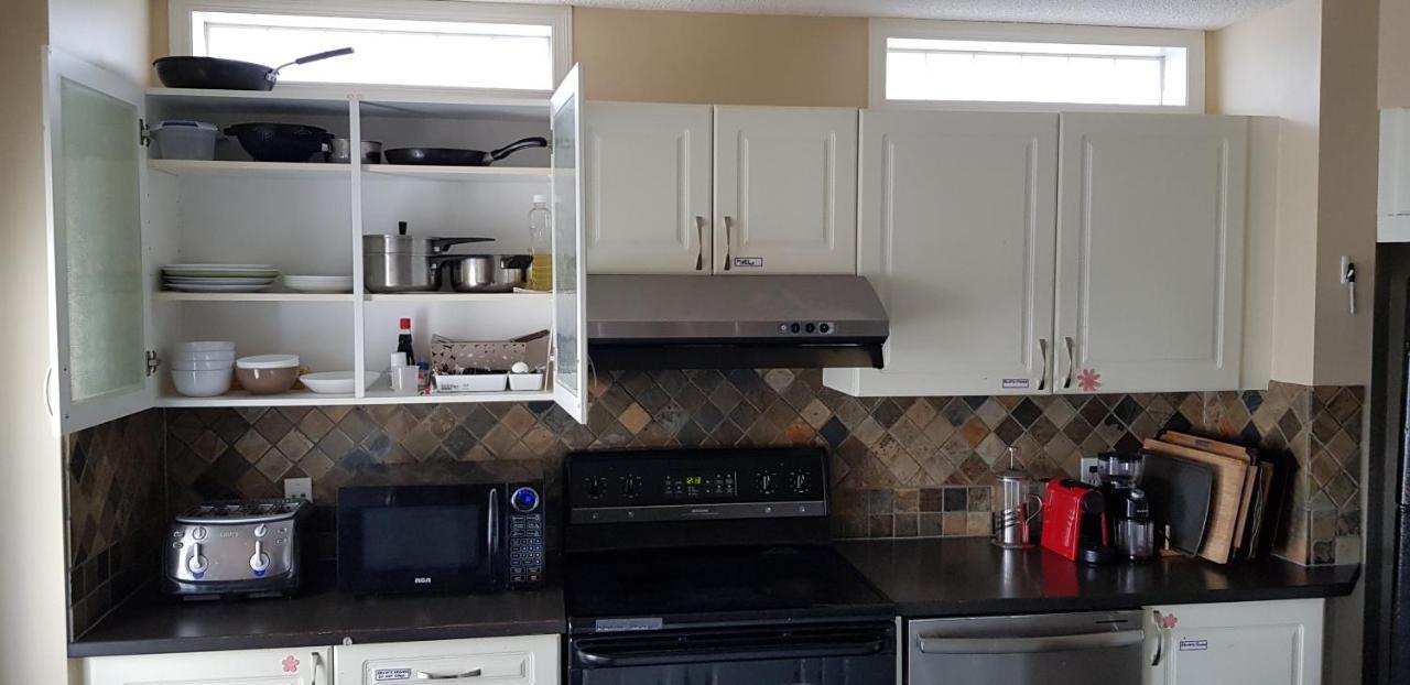 Tuscan Ridge Guesthouse Calgary West Ngoại thất bức ảnh