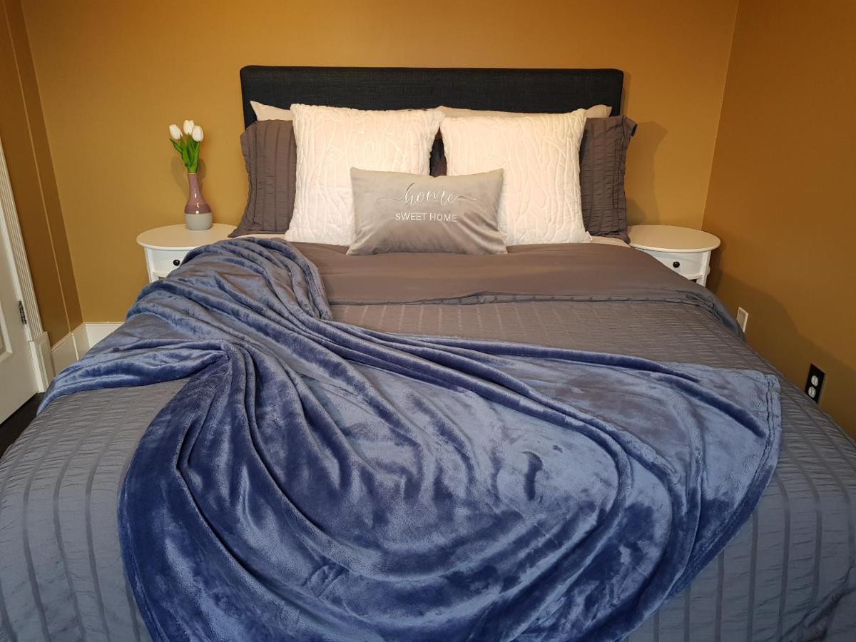 Tuscan Ridge Guesthouse Calgary West Ngoại thất bức ảnh